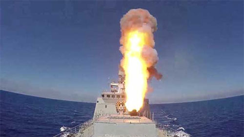 Flota rusa lanza misiles Calibre contra terroristas en Siria La Flota rusa lanza misiles Calibre contra terroristas en Siria